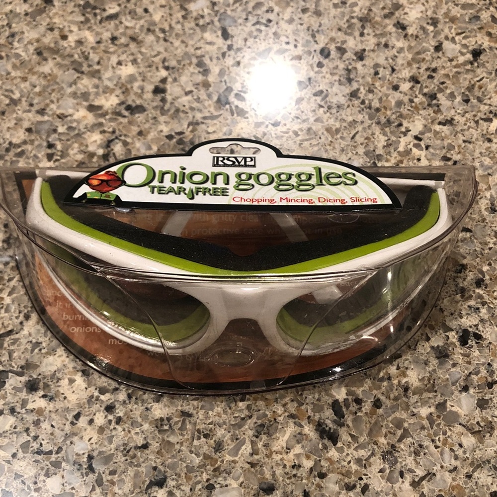 RSVP Onion Goggles Tear Free For Kids